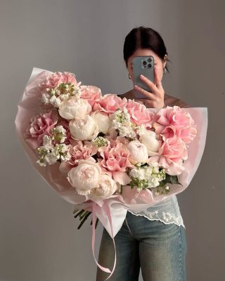 1 số hoa lụa giá rẻ liệu bạn co biết lý do? 2 hoa-lua-dep-gia-re-flora